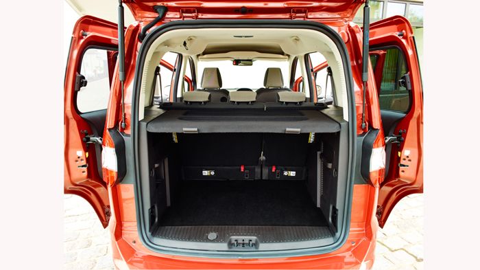 Το πορτ-μπαγκάζ είναι μεγάλο, πλήρως εκμεταλλεύσιμο και έχει αρκετά καλή χωρητικότητα 395 λίτρων.